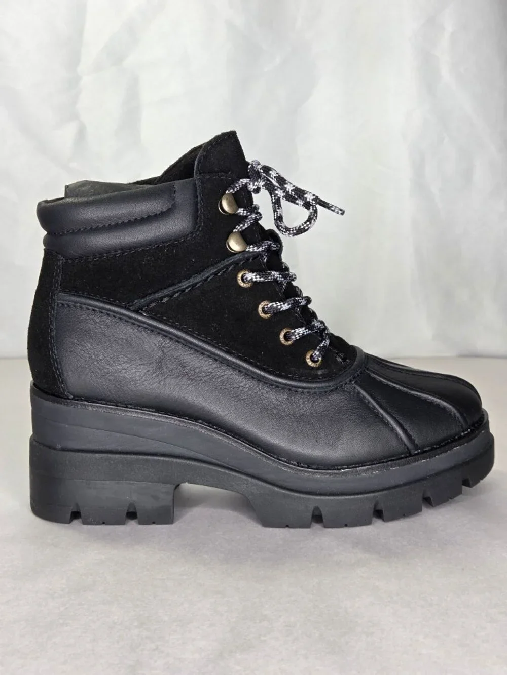 Sperry Top-sider Rocky Hiker Warm Lined Boot in Black, 7.5